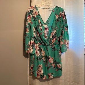 Bailey Blue teal floral romper sz L